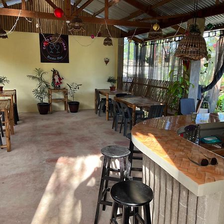 Casas De Ruumar Bed And Breakfast-Bar-Two Rooms For Family Available Clarin  Екстер'єр фото